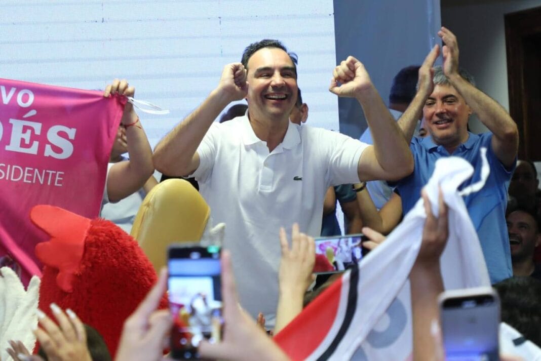 Gustavo Valdés - gobernador de Corrientes