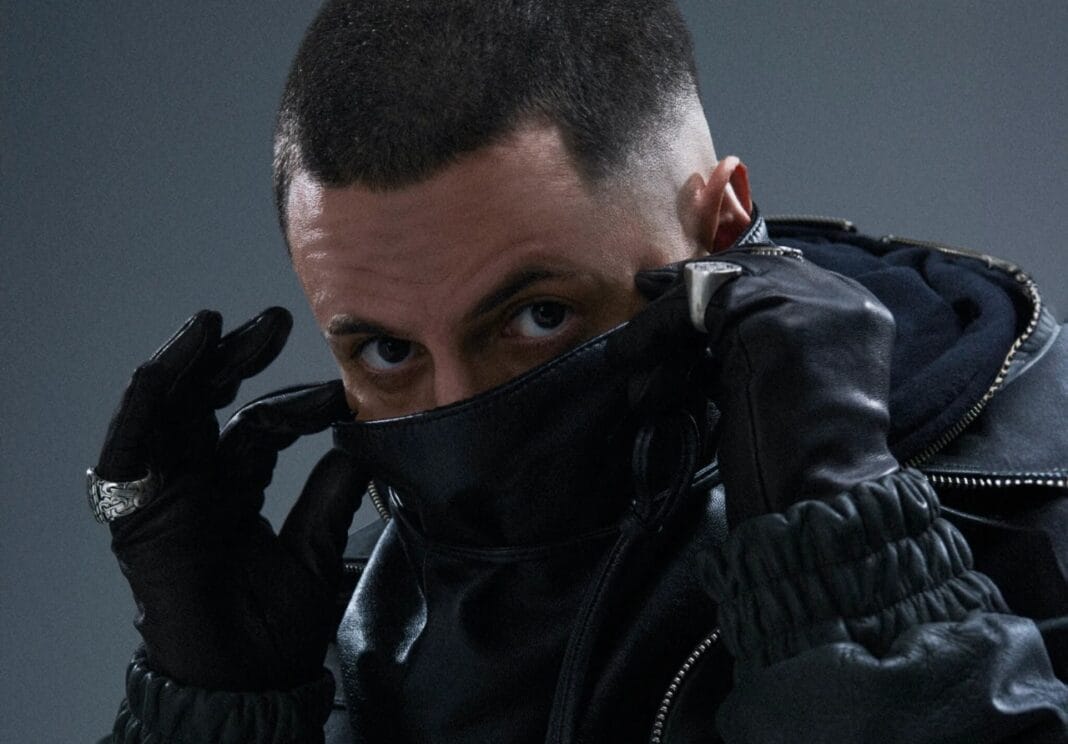 Acru: Yamael lo llama a él Acru