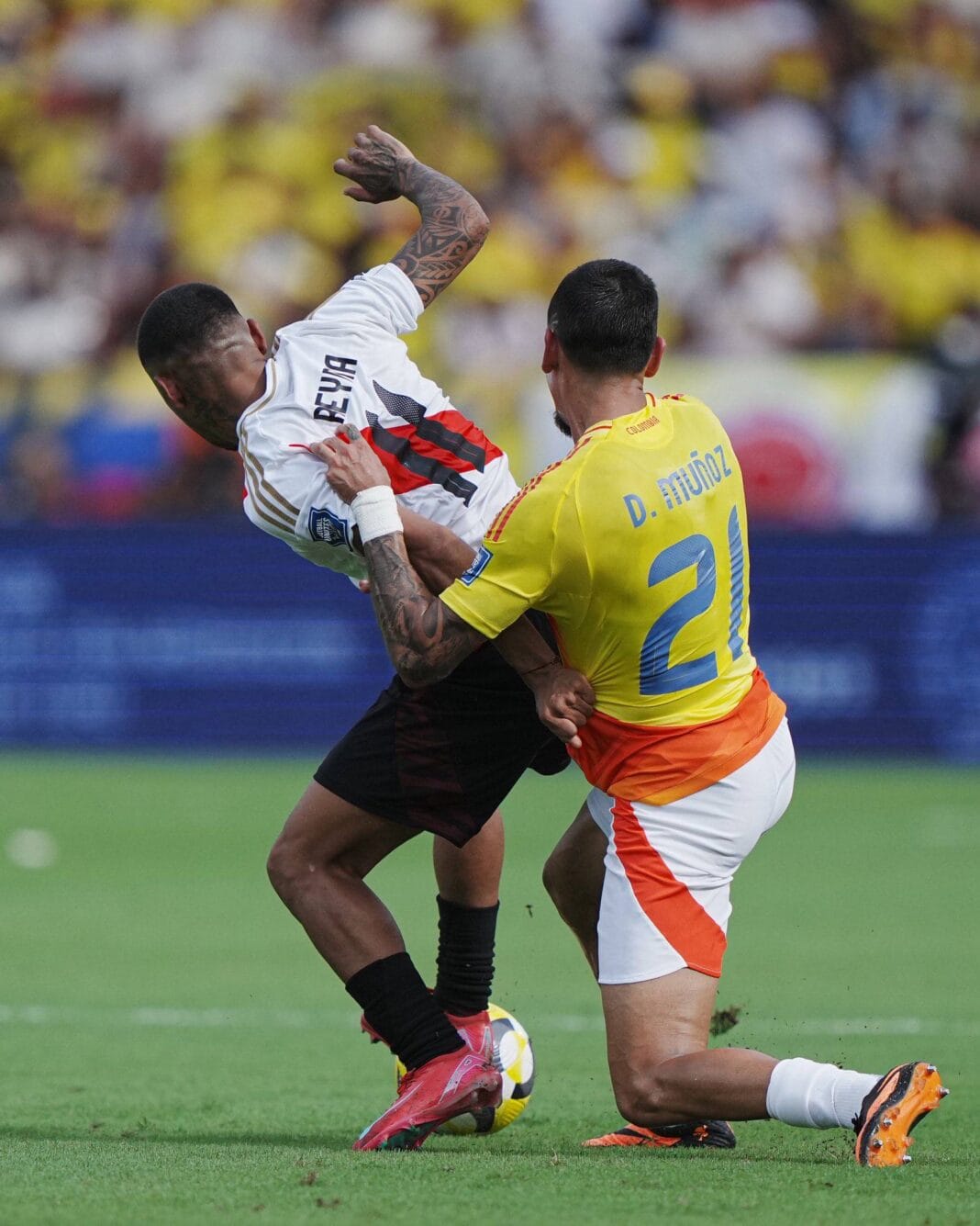 Pálido empate entre Colombia y Perú: ¿complican sus chances de clasificación? Colombia-Peru