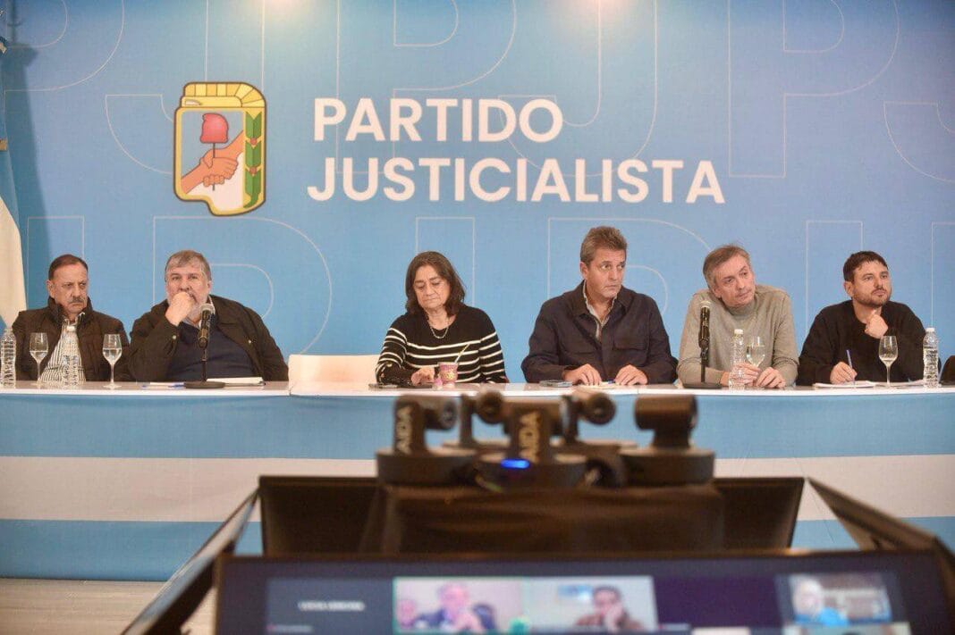 Culminó la reunión del PJ con la presencia de todo el peronismo Massa-Kircher-Grabois