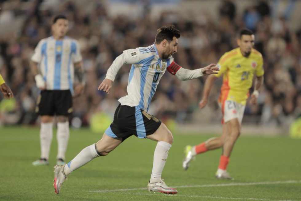 Eliminatorias Sudamericanas: Argentina empató un partido caliente Messi (1)