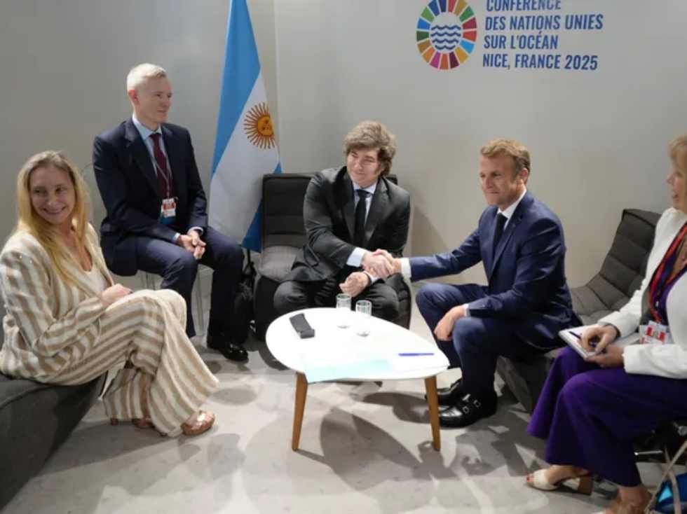 El Presidente Javier Milei mantuvo una reunión con Emmanuel Macron