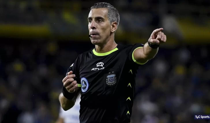 Los árbitros en el ojo de la tormenta: el regreso del fútbol argentino deja una fuerte preocupación mastrangelo