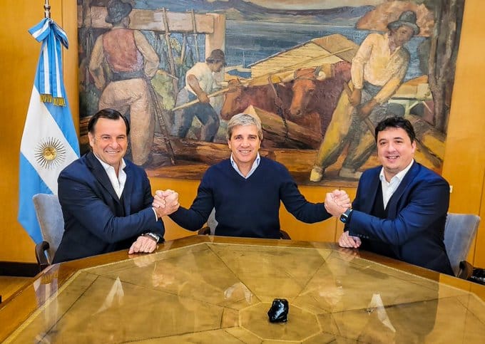 Dos nuevas renuncias en el Ministerio de Economía. ¿Quiénes dejan sus cargos? caputo marzo