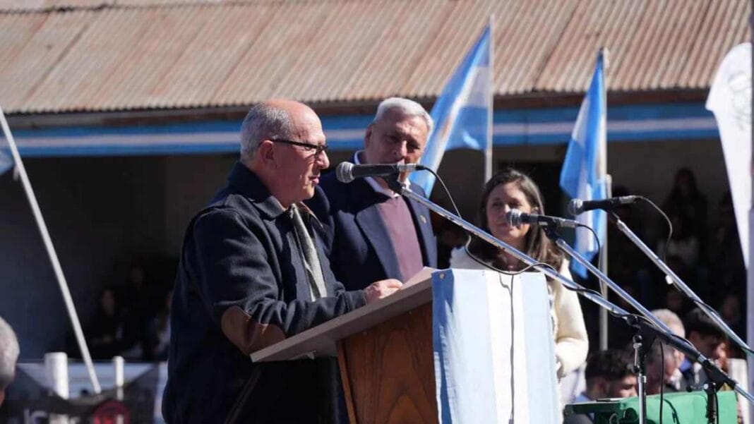 El presidente de Confederaciones Rurales pidió una reforma tributaria y el fin de las retenciones cra