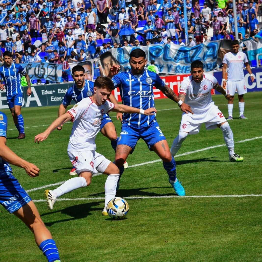 Torneo Clausura: Barracas Central igualó en cero ante Godoy Cruz y se mantiene puntero
