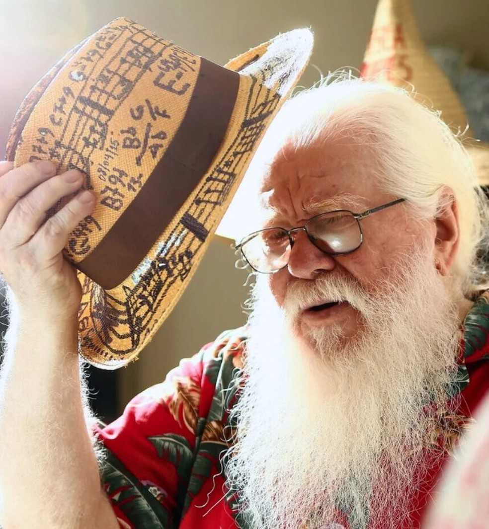 Murió Hermeto Pascoal, el genio de la “música universal”, a los 89 años hermeto