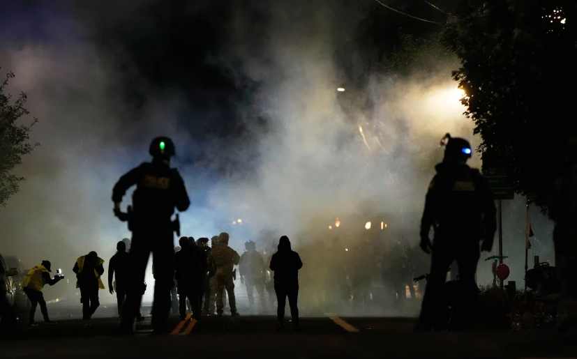 Trump envía tropas de la Guardia Nacional de California a Oregon en medio de disputa legal