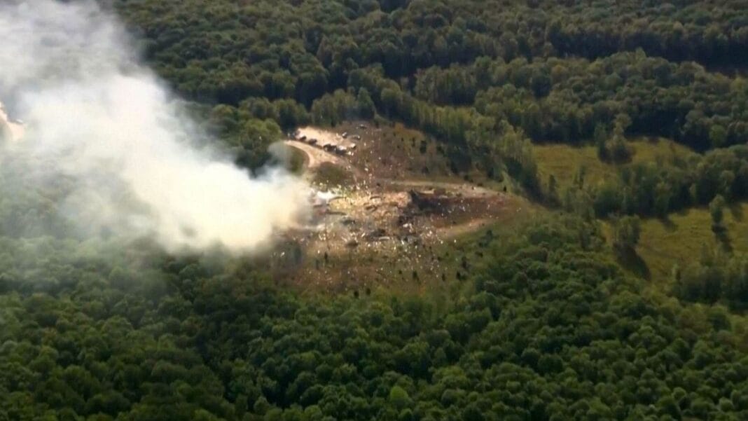 Explosión en planta de explosivos en EE.UU. deja 19 desaparecidos explosion