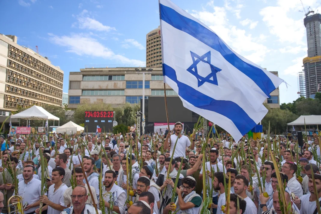 El ejército israelí anuncia el inicio de alto el fuego en Gaza: comienza la retirada y el canje de prisioneros