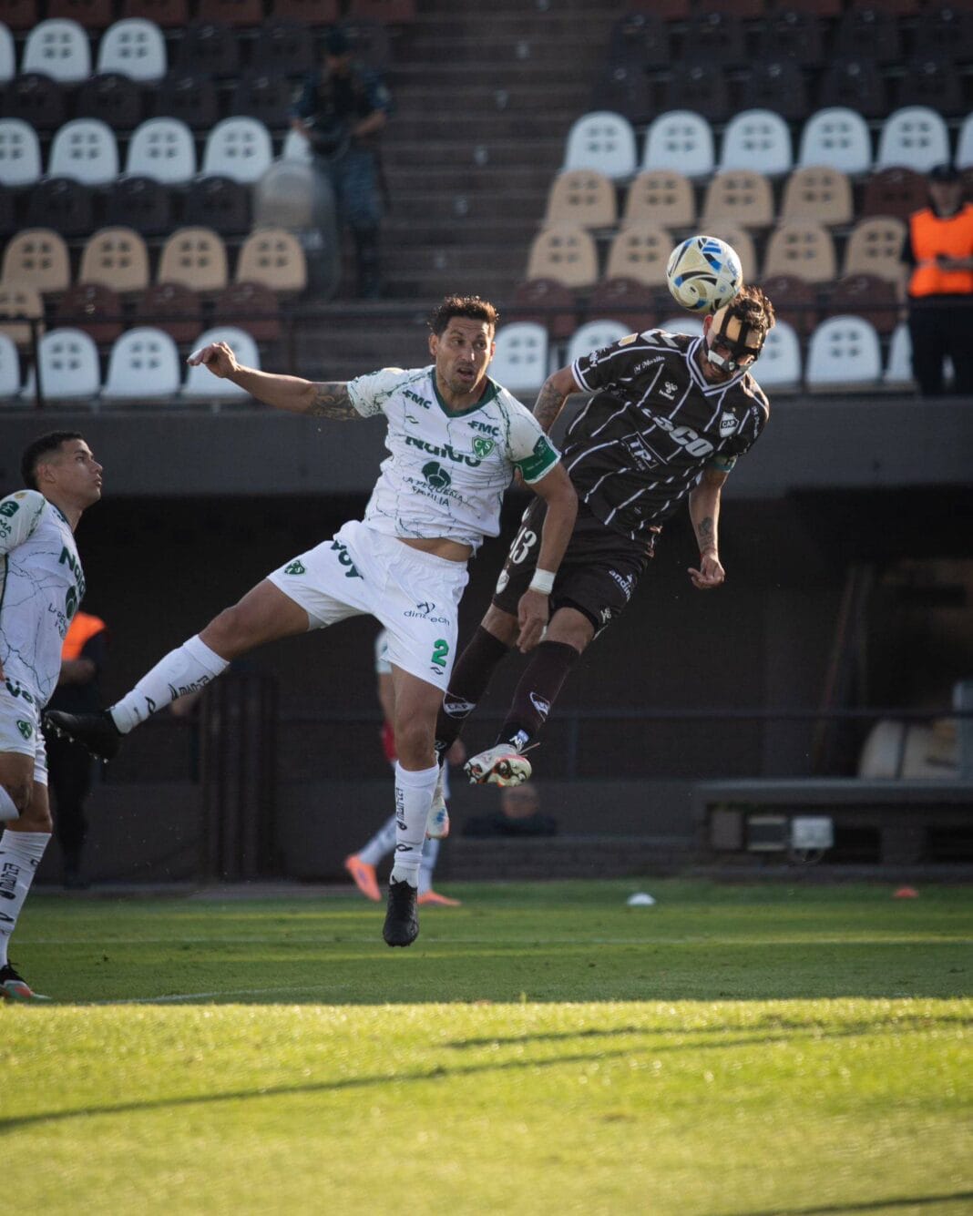 Platense igualó con Sarmiento en un final dramático: fue 1-1