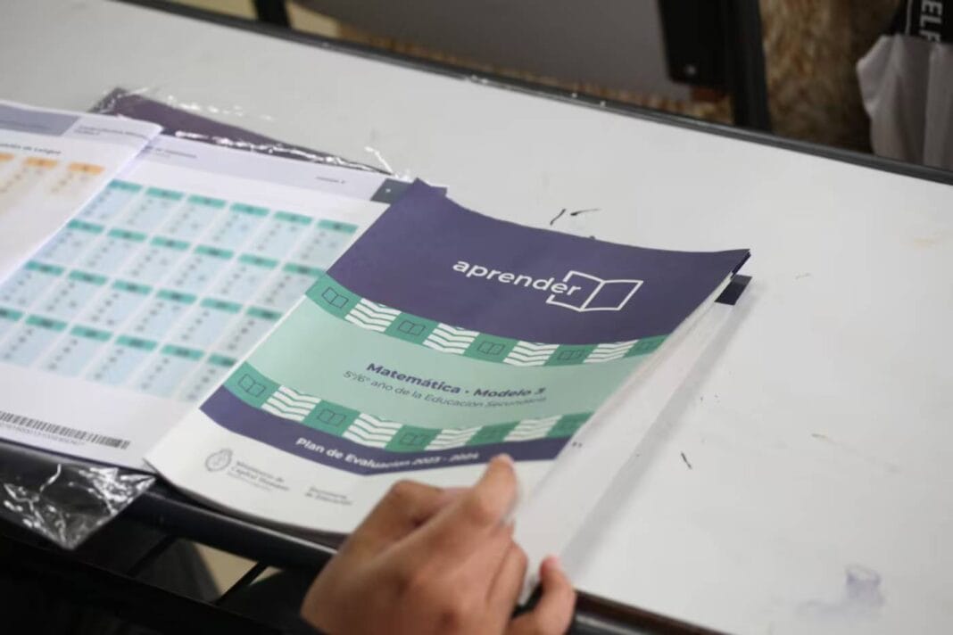 Más de 750 mil alumnos formarán parte de las Pruebas Aprender