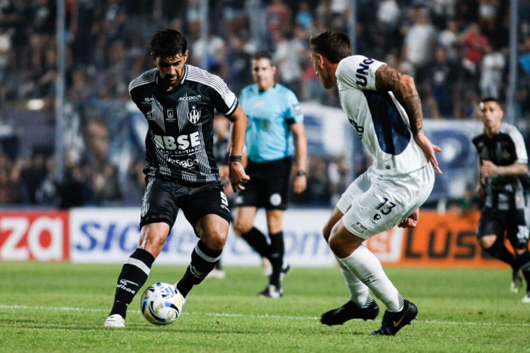 Torneo Clausura: Independiente Rivadavia y Central Córdoba empataron sin goles cc