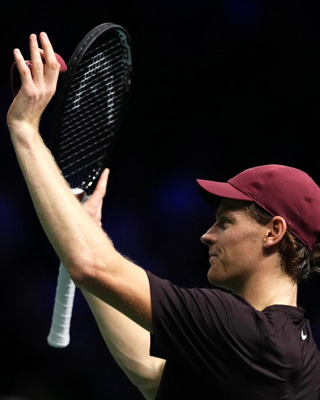 Jannik Sinner conquista París y recupera el Nº1 del mundo: la batalla final con Alcaraz será en Turín sinn