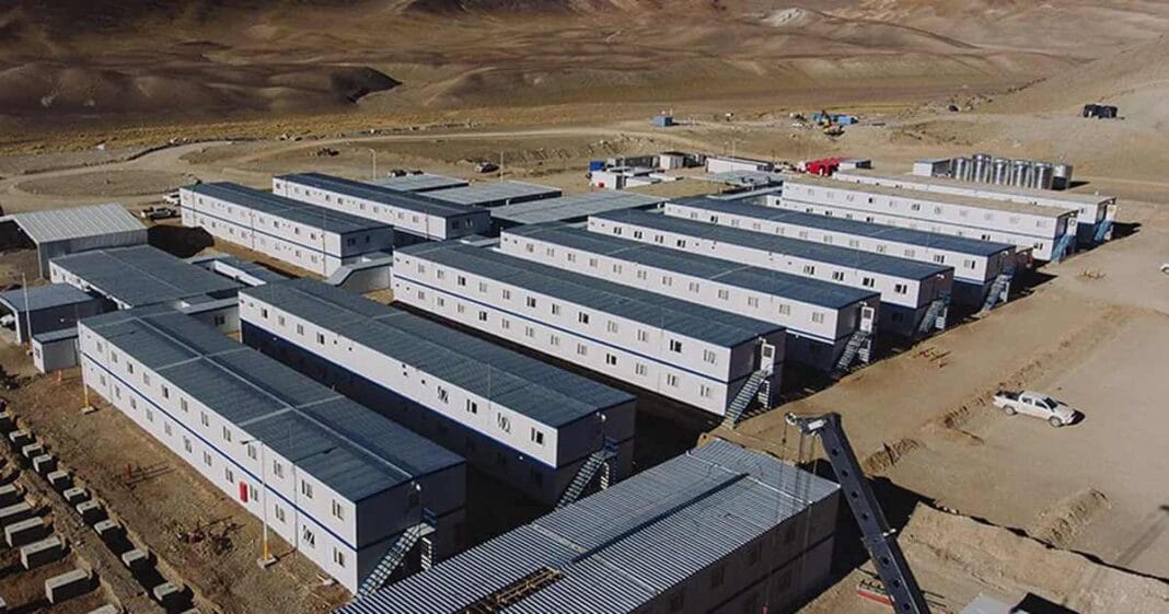 Caputo se reunió con directivos de Vicuña Corp y analizó la adhesión al RIGI y la protección de glaciares en San Juan vicuña
