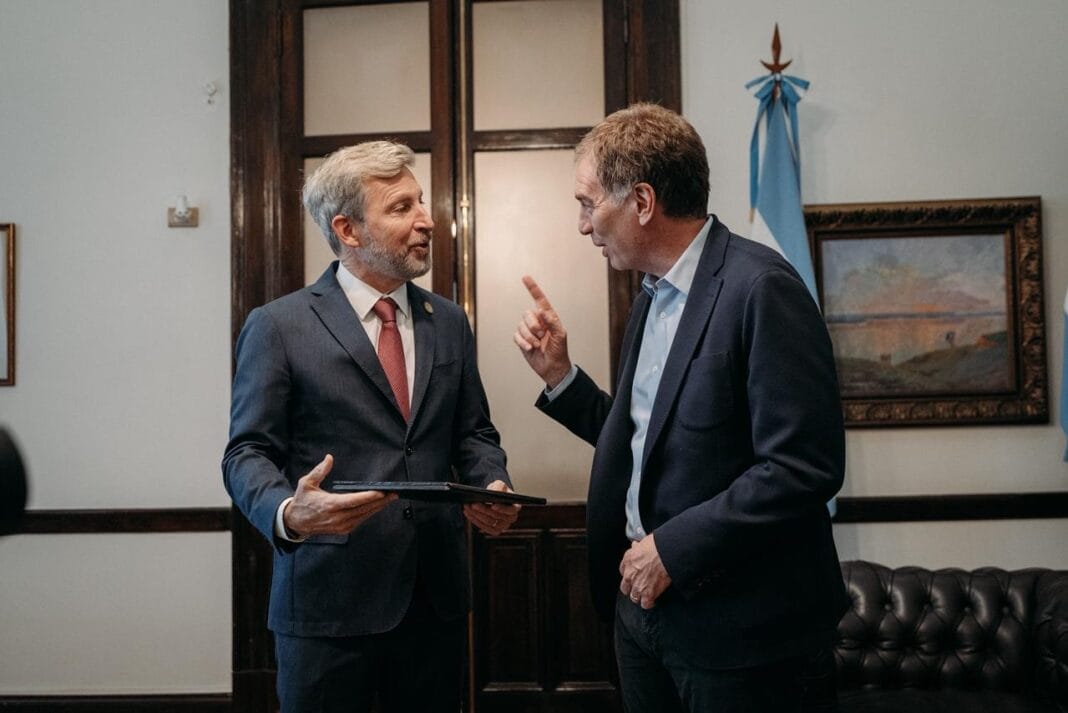 Santilli consiguió el apoyo de Frigerio para la modernización laboral Santilli consiguió el apoyo de Frigerio para la modernización laboral