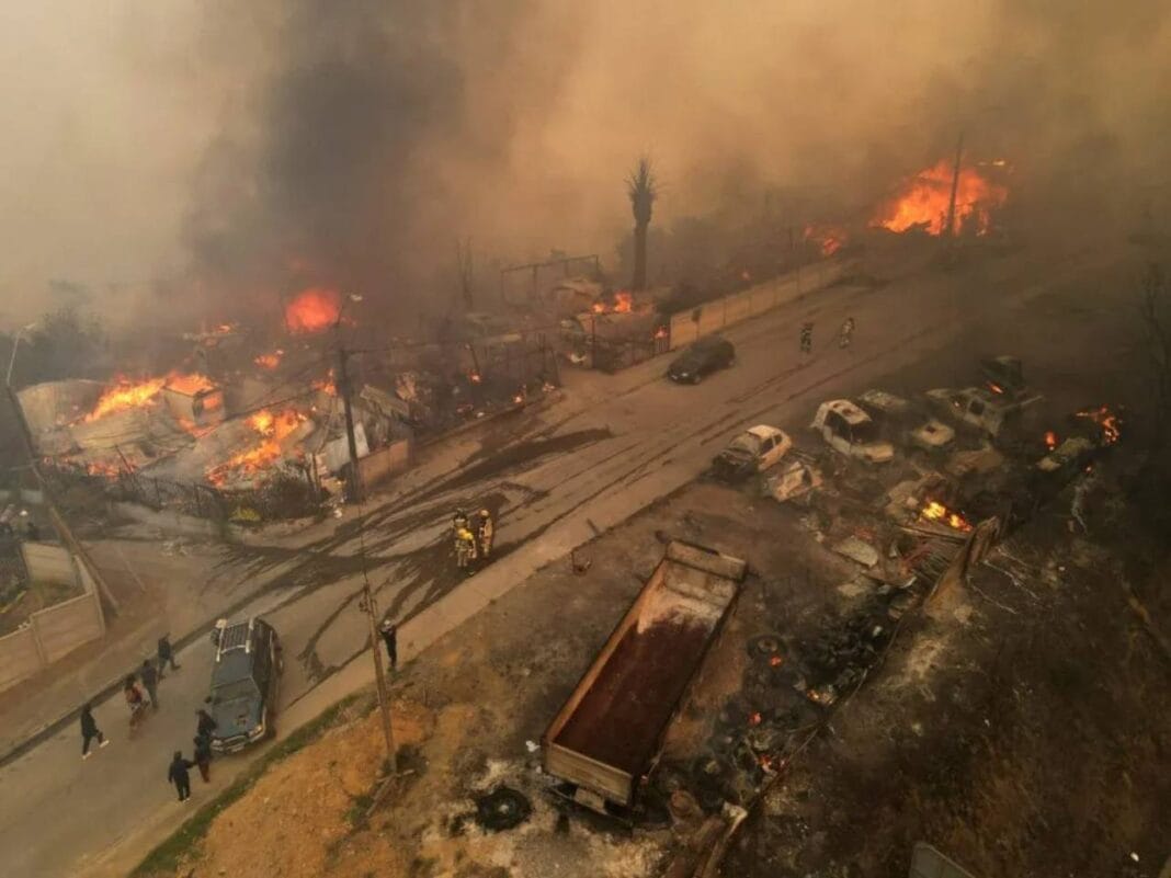 Incendios en Chile: Cancillería se solidarizó con el país trasandino y ofreció ayuda Incendios-en