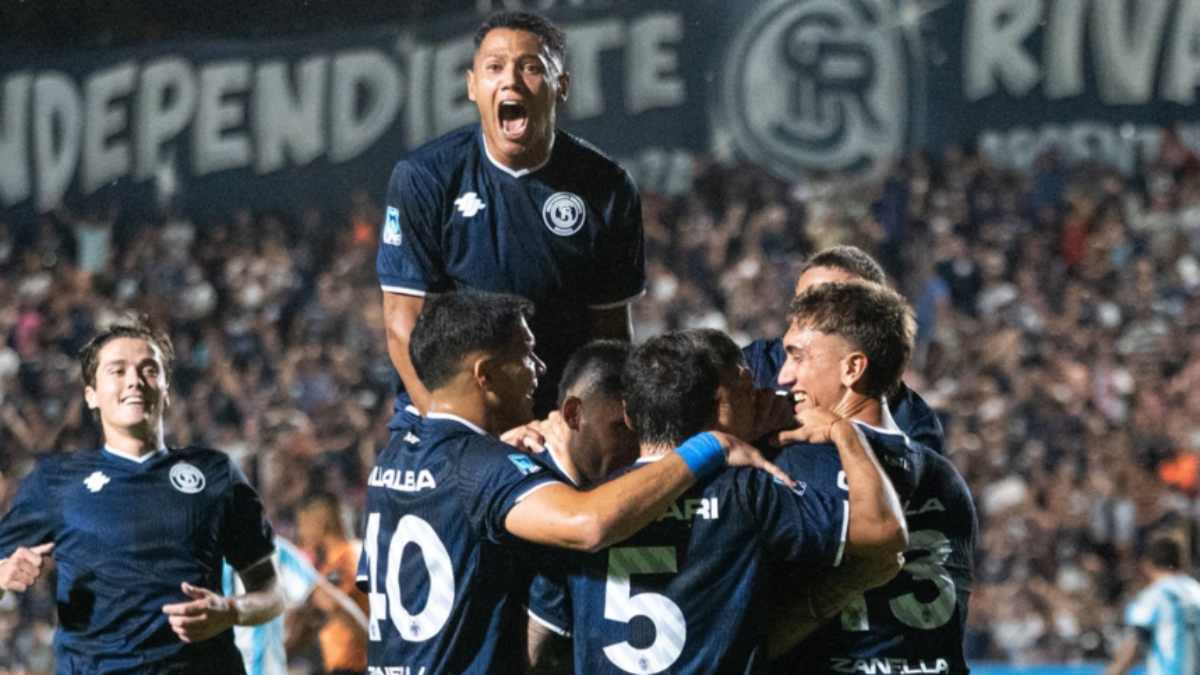 Independiente Rivadavia ganó en Mendoza en su debut