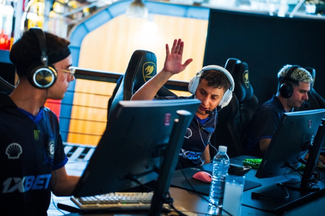 9z cerró una extensa jornada con saldo positivo en la CCT y la BLAST Open Qualifier 9z