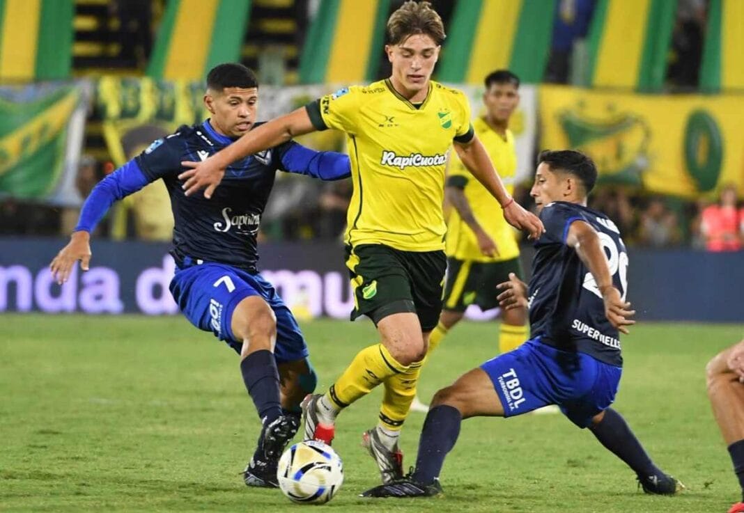 Vélez sigue puntero tras igualar 1-1 con Defensa y Justicia por el Torneo Apertura Defensa-y-Justicia-1-Velez-Sarsfield-1