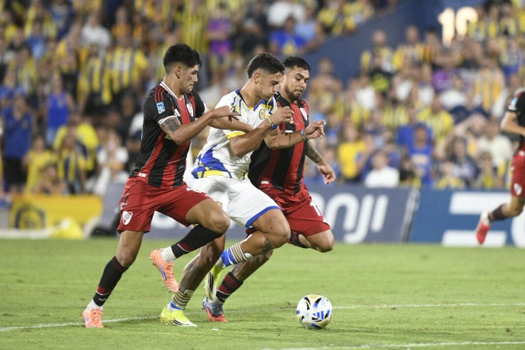 River igualó sin goles en Rosario River Rosario