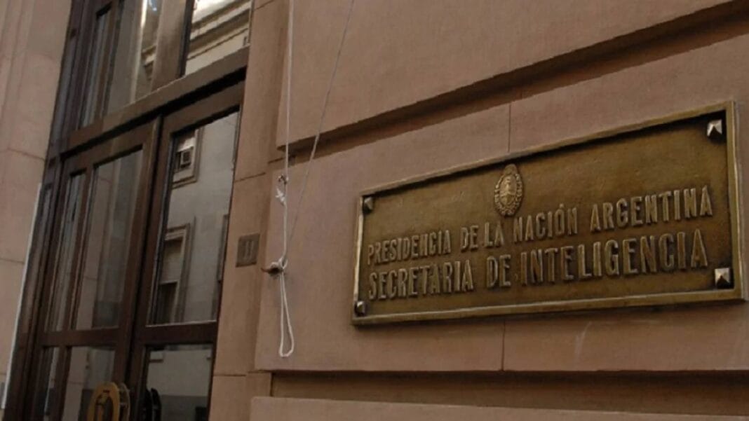 SIDE-denuncia