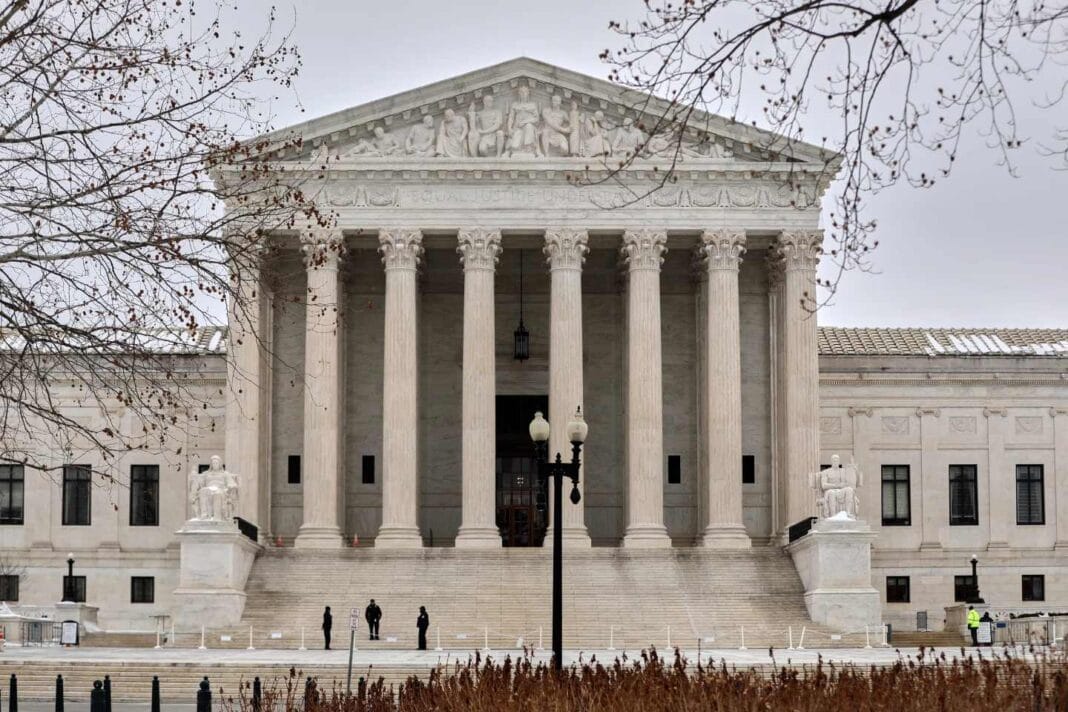 Duro revés para Trump: la Corte Suprema rechazó sus aranceles globales Supreme Court