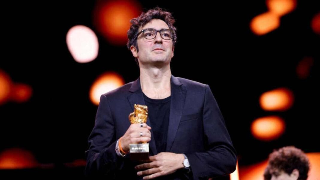 “Yellow Letters” ganó el Oso de Oro en una Berlinale atravesada por la política Yellow