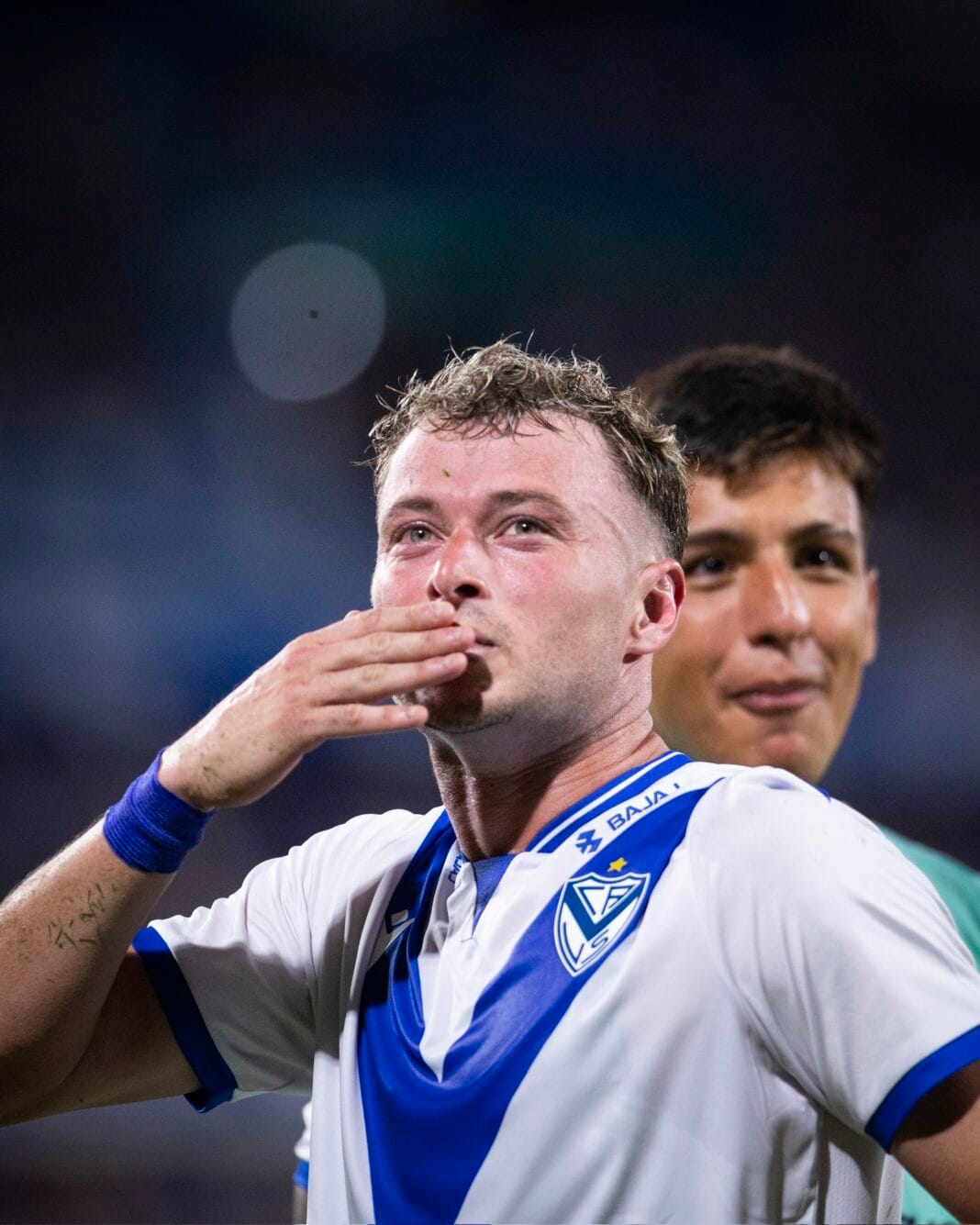 Con doblete de Pellegrini, Vélez amargó a Boca Con doblete de Pellegrini, Vélez amargó a Boca