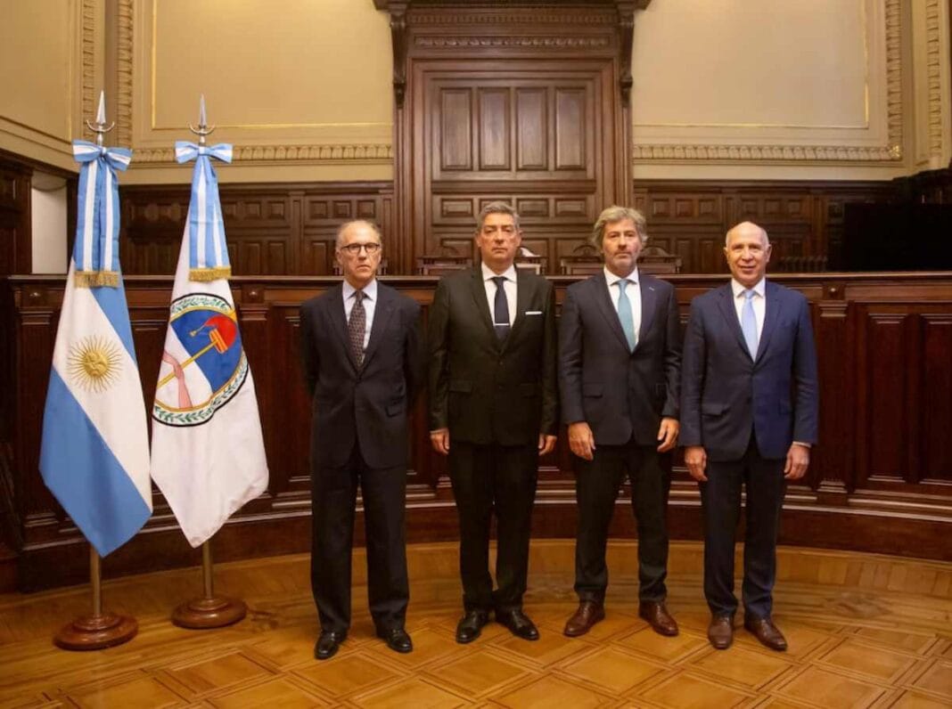 Milei avanza con un nuevo Código Penal y busca endurecer penas: los detalles del proyecto CSJN