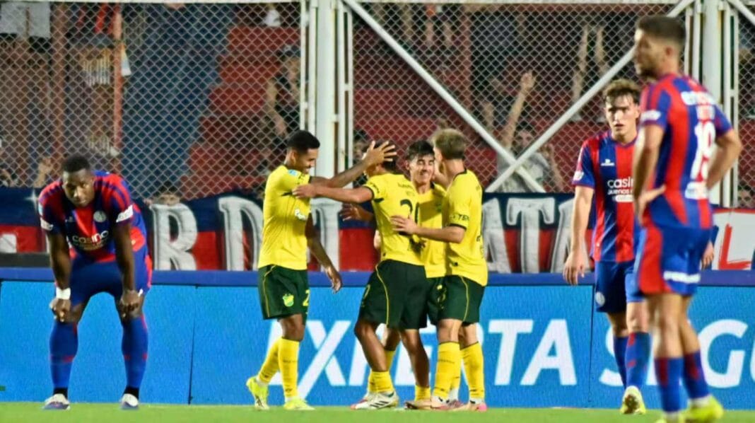 San Lorenzo perdió por goleada con Defensa y Boedo es una caldera san-lorenzo
