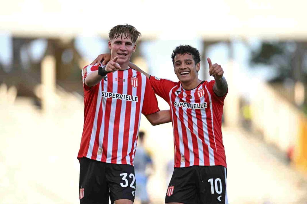 Estudiantes aplastó a Rosario Central y avanzó en la Copa Argentina Pincha