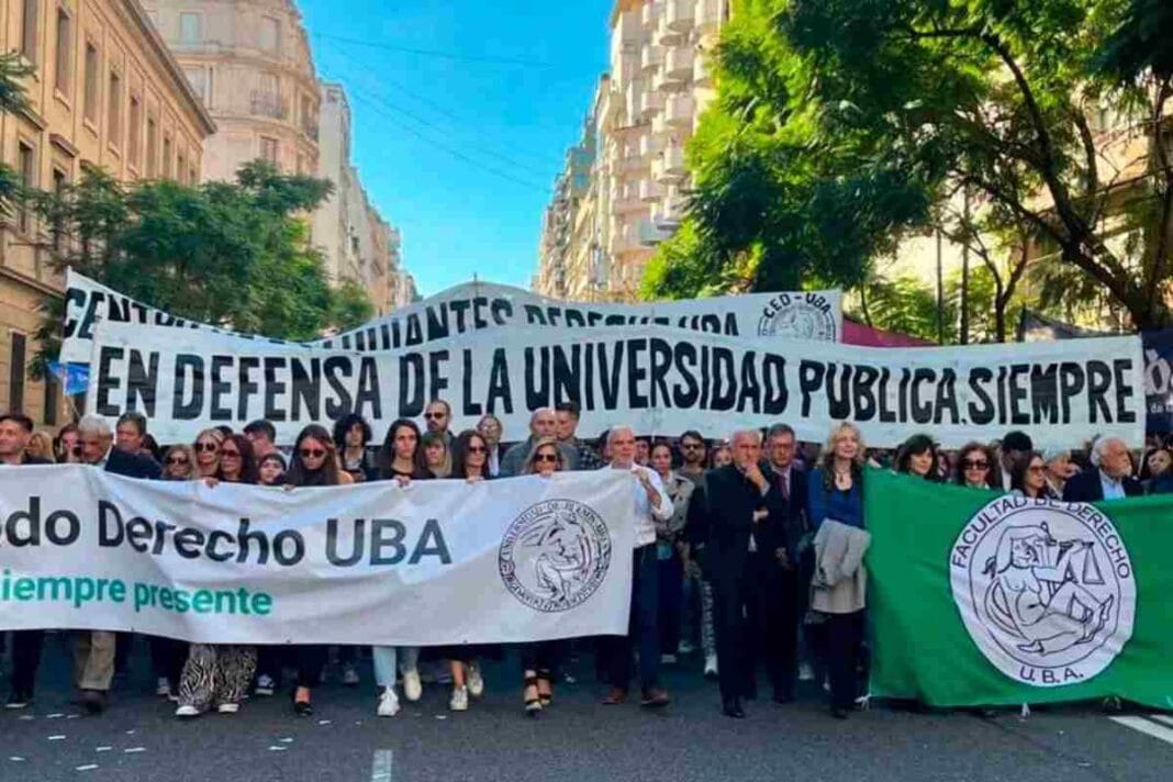 Nueva Marcha Federal Universitaria: financiamiento, salarios y denuncian un fuerte ajuste del Gobierno Universidad