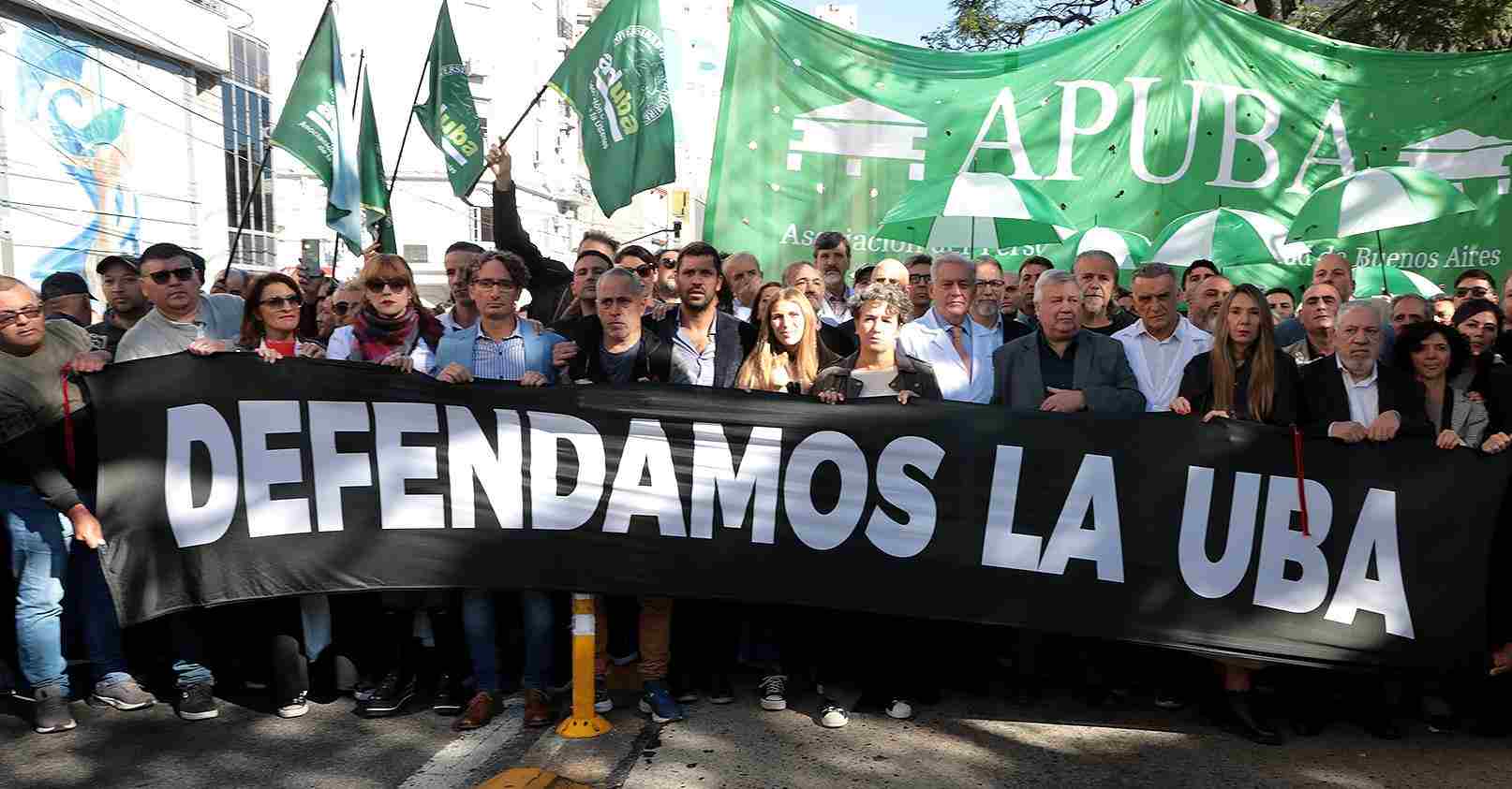 Masiva Marcha Federal Universitaria: miles de estudiantes y docentes se ...