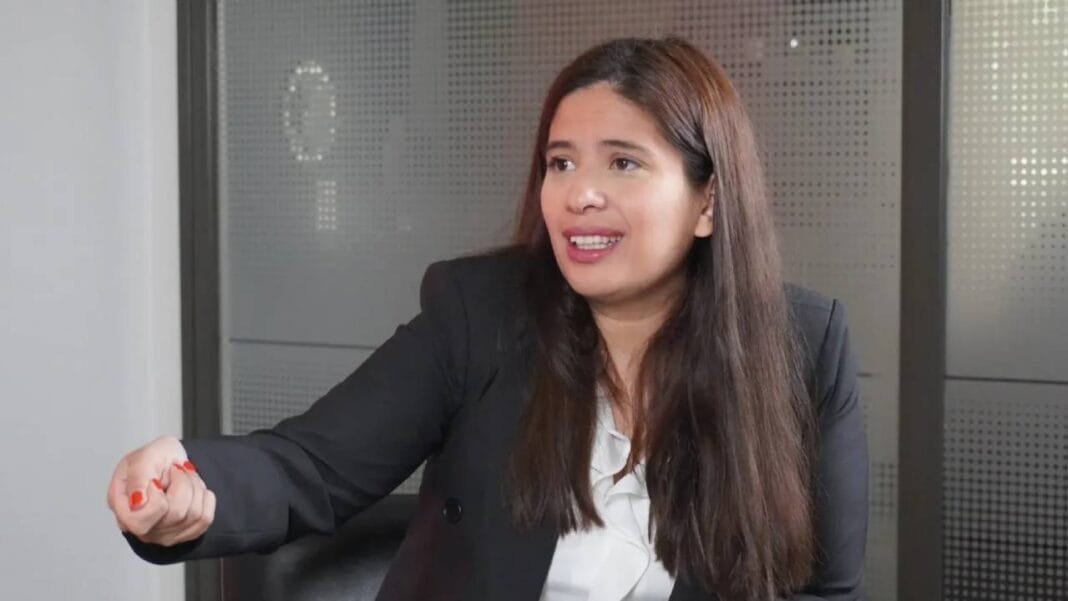Noelia Villafañe en exclusiva: “El gobierno nos dijo que el monotributo iba a sufrir un aumento del 300%” Lorena-Villafane