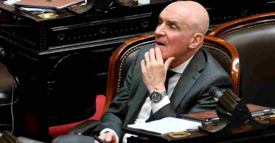 José Luis Espert declara ante la Justicia por una causa de presunto lavado de dinero vinculada a Federico “Fred” Machado Un-fiscal-pidio-indagar-a-Jose-Luis-Espert-optimized
