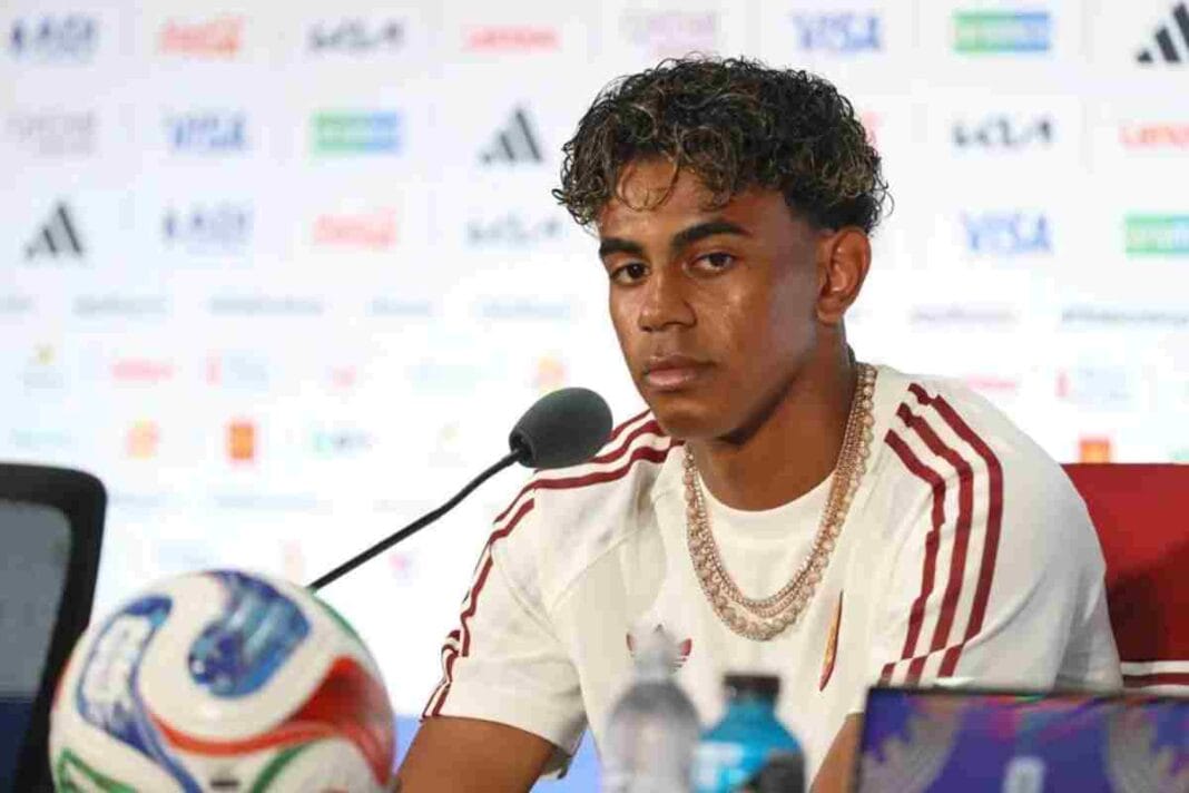 Lamine Yamal, antes de la semifinal con Francia: “No tenemos miedo y el fútbol sirve para integrar” yamal-futbol-integracion