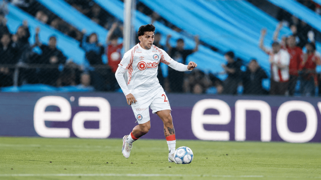 Argentinos Juniors venció a Belgrano en Córdoba y tiene puntaje ideal Francisco Álvarez