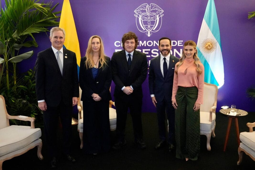 Milei se reunió con Abelardo de la Espriella: “has sido una inspiración” Milei se reunió con Abelardo de la Espriella: “has sido una inspiración”