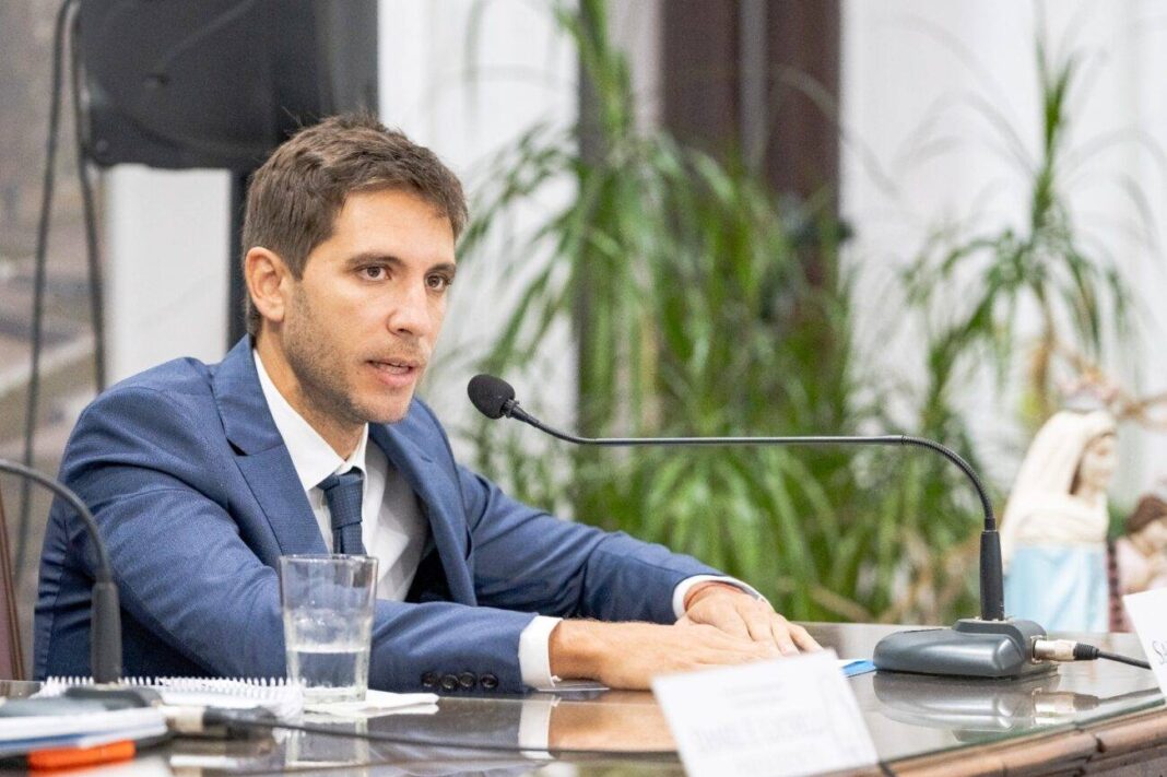 Santiago Passaglia en No La Vimos Venir: “Hechos es una alternativa para que no se elija entre dos malas opciones” Santiago-Passaglia