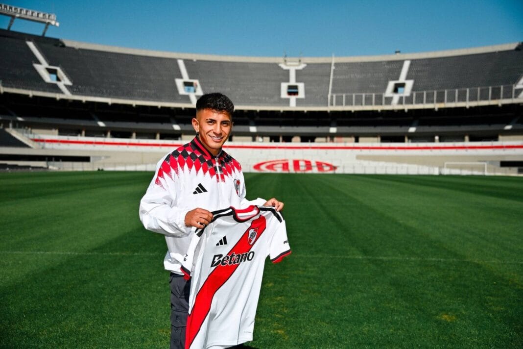 Thiago-Almada