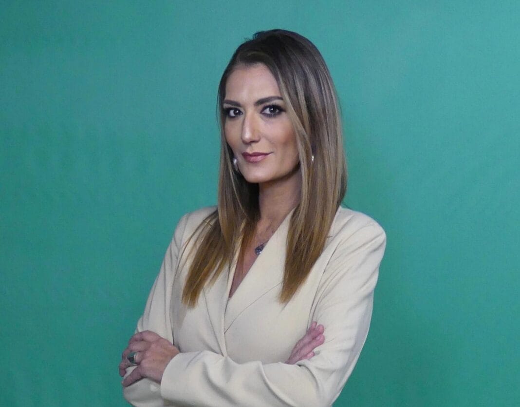 Del “Semanario” de Vieytes a las redes sociales: el desafío de hacer periodismo agropecuario en la Argentina Carina Rodríguez