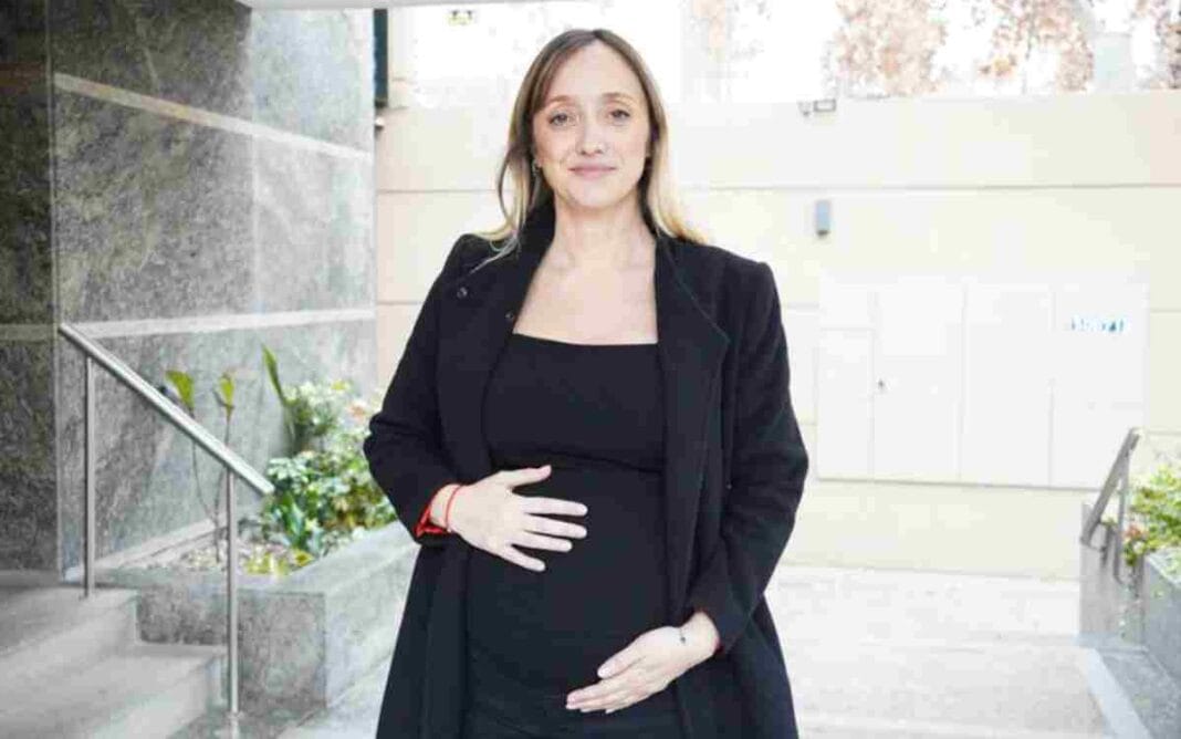 Anabel Fernández Sagasti pidió votar de forma virtual por su embarazo y sumó tensión al debate por la Ley de Tierras fernandez-sagasti-4