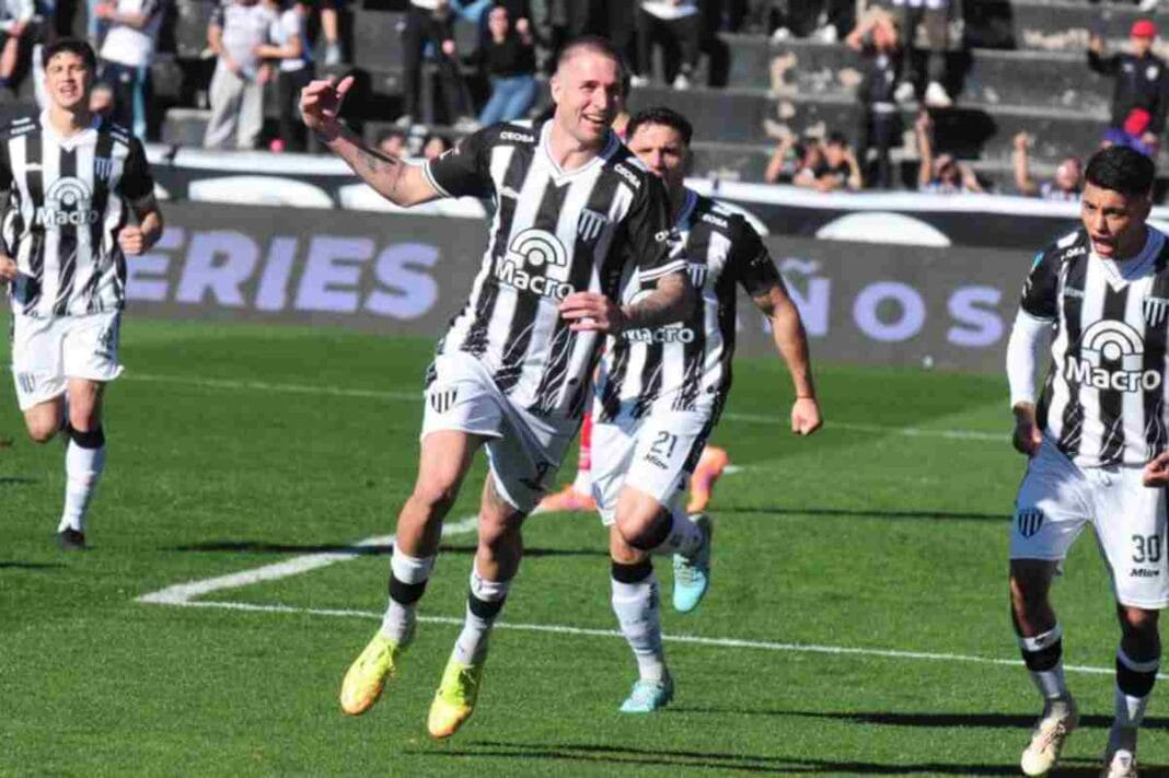 Gimnasia de Mendoza venció a Unión con un doblete de Agustín Módica modica