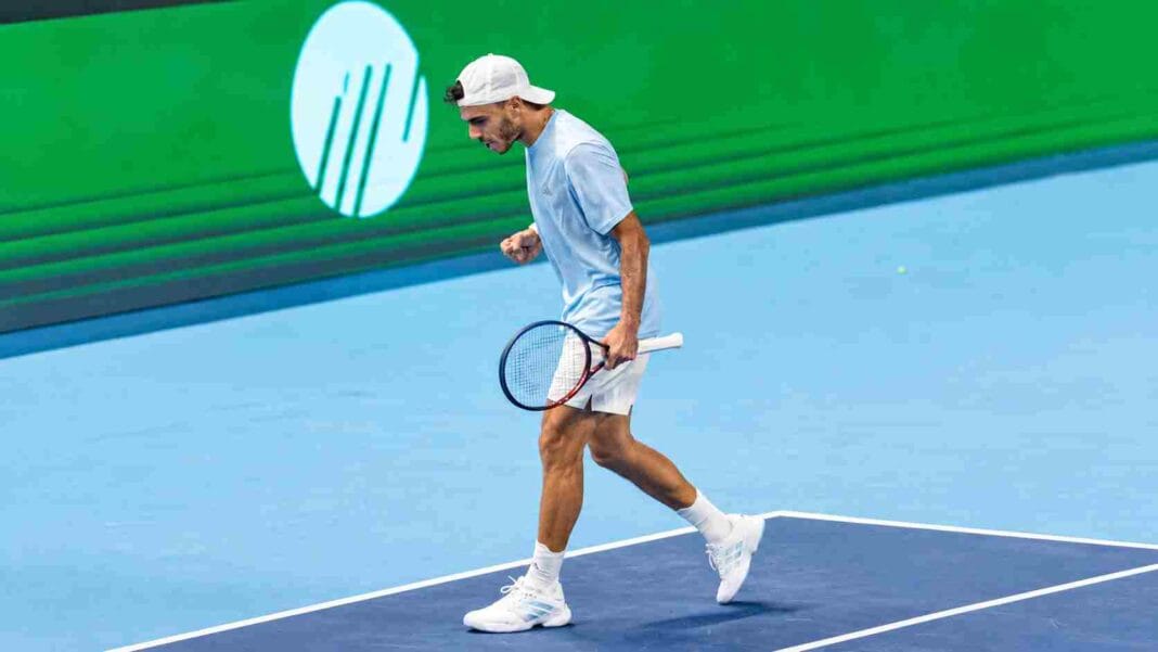 Cerúndolo fue contundente, venció a Alkaya y Argentina cerró la serie de Copa Davis Cerúndolo fue contundente, venció a Alkaya y Argentina cerró la serie de Copa Davis