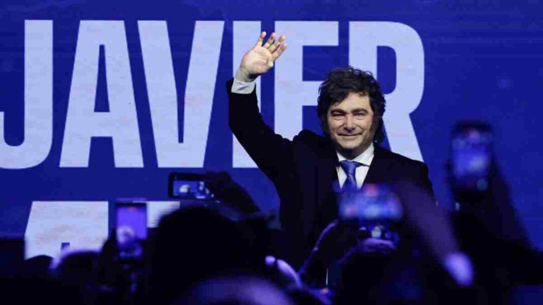Milei en Chile: fuerte discurso contra la izquierda y respaldo a Kast en el Foro Madrid Milei (3)