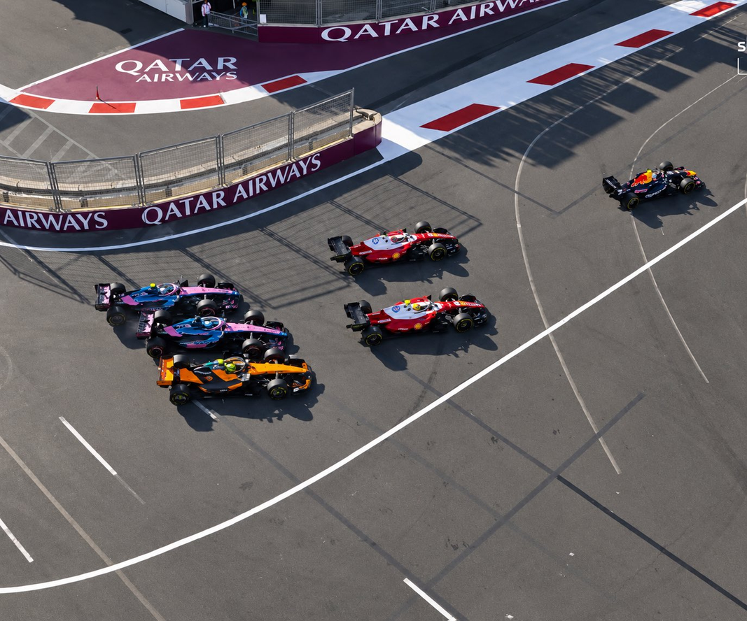 Colapinto, Gasly y Norris protagonizaron un fuerte accidente en Bakú Colapinto, Gasly y Norris protagonizaron un fuerte accidente en Bakú