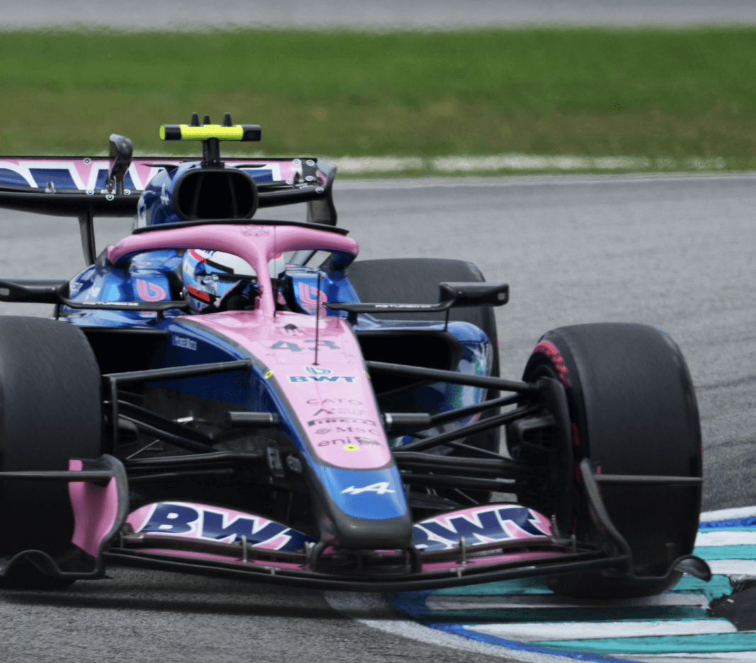 Colapinto clasificó P15 en Sepang, pero largará 21° por las 15 posiciones de penalización Colapinto clasificó P15 en Sepang, pero largará 21° por las 15 posiciones de penalización